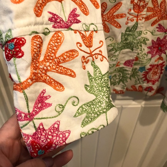 Fun Embroidered Spring Coat - Picture 4 of 5